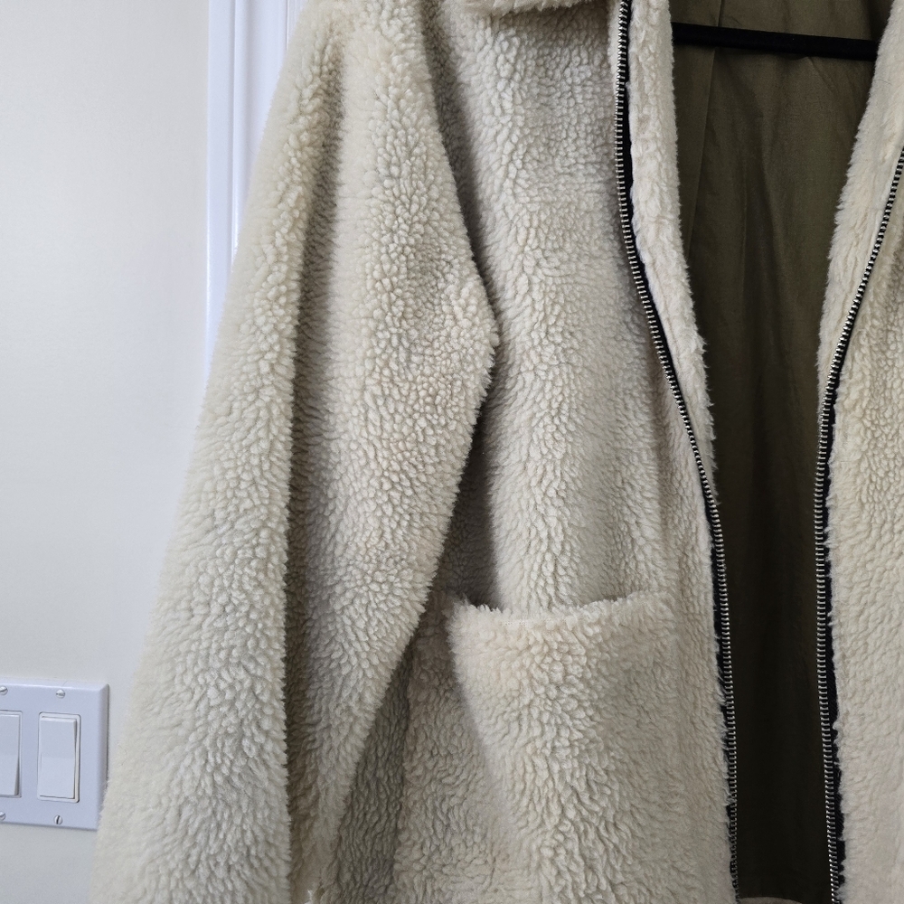 Topshop Teddy Cream Sherpa Jacket - Picture 2 of 8
